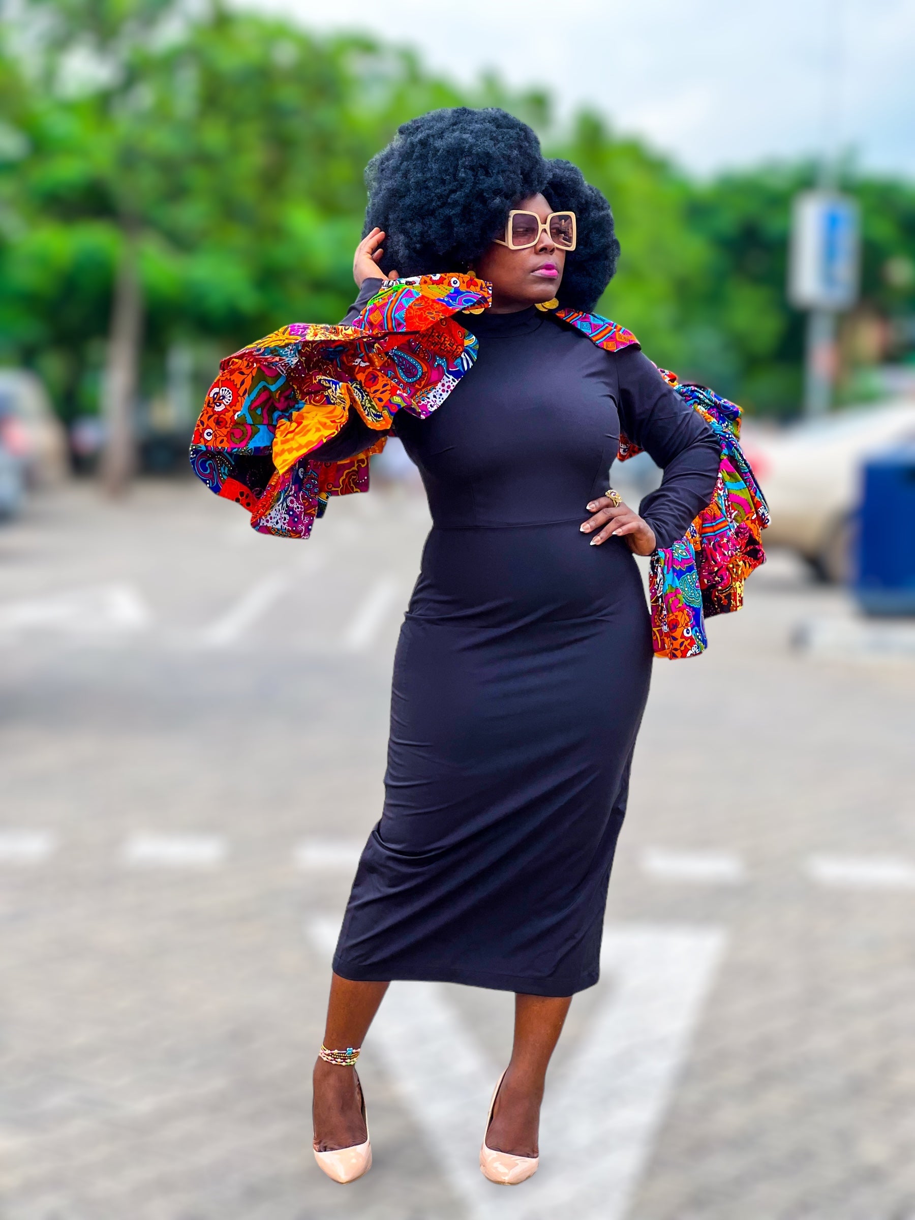 EXTRAVAGANT DRESS 16